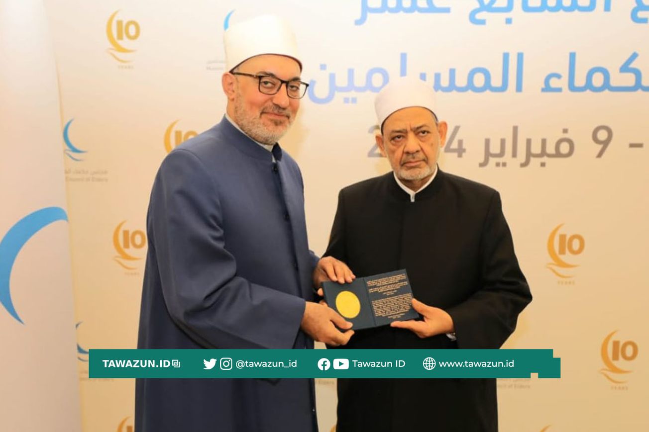 FOTO Imam Akbar Syekh Ahmad Ath-Thayyib bersama Sekjen Akademi Riset Al-Azhar, Mufti Agung Mesir Dr. Nazhir ‘Ayyad.