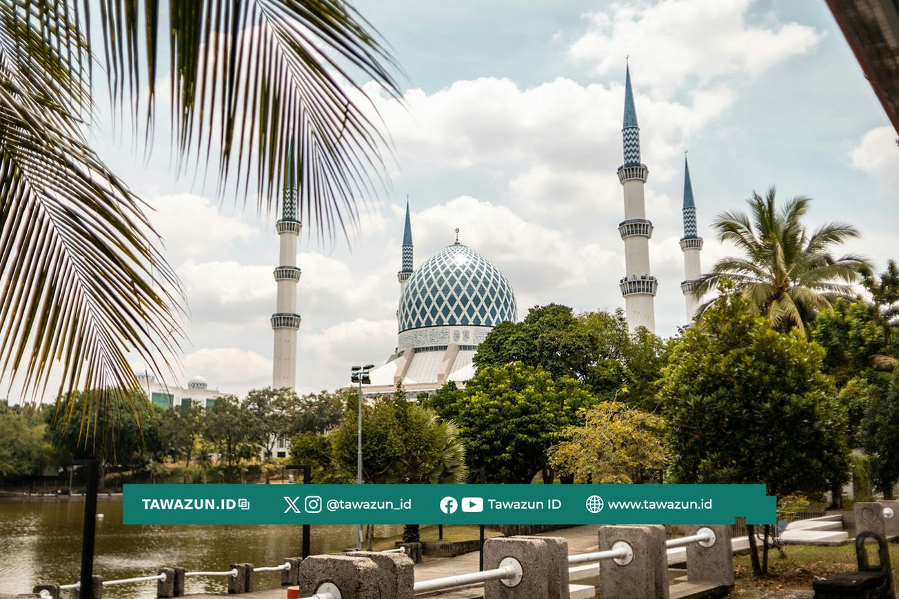 FOTO Sebuah masjid di Malaysia. (Unsplash/Ainur Iman)
