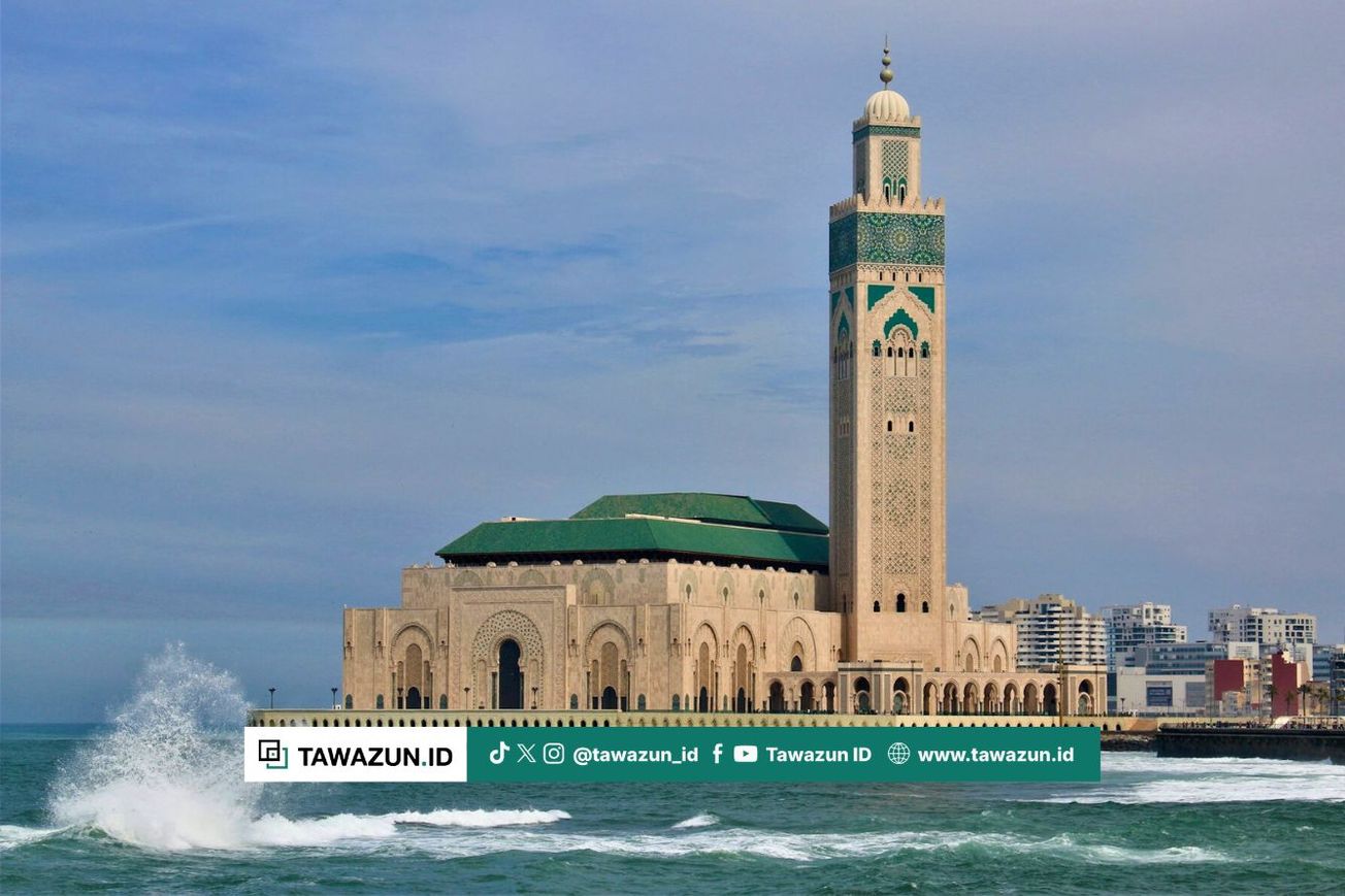 FOTO Masjid Hasan II Casablanca, Maroko. (Unsplash/Pramod Kumar Sharma)